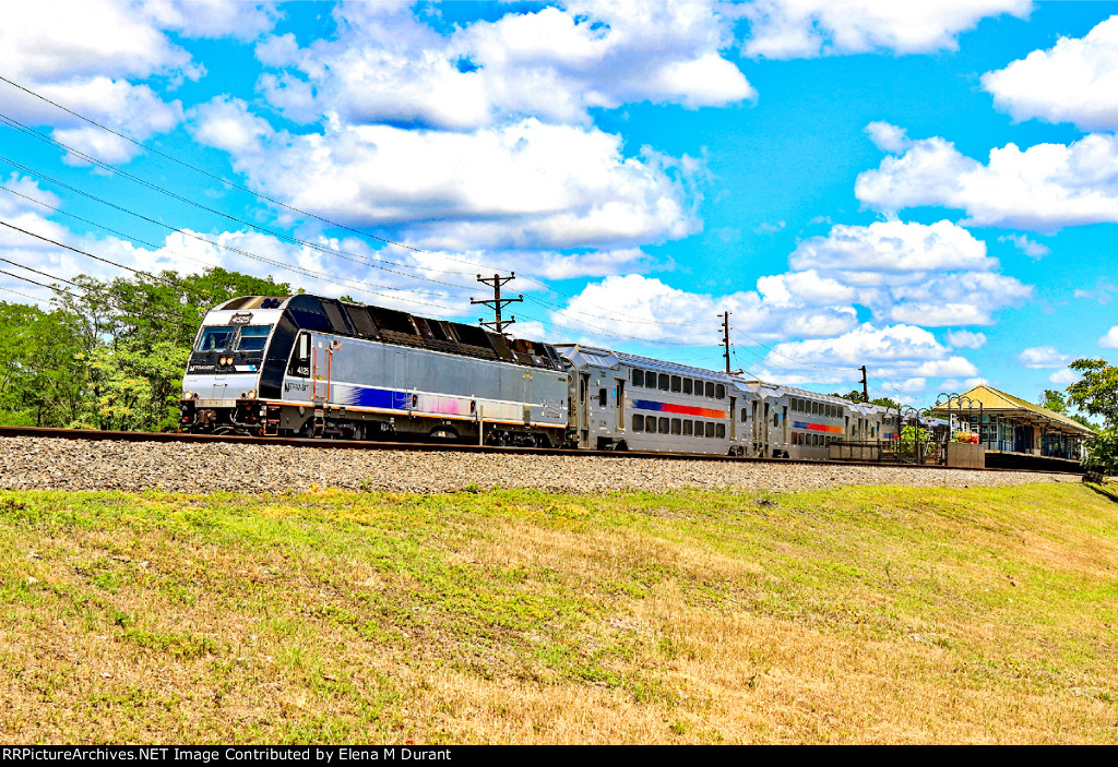 NJT 4525 on train 5175